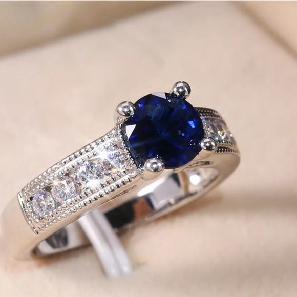 🌺Sterling Silver Sapphire Ring 925 - Picture 3 of 4